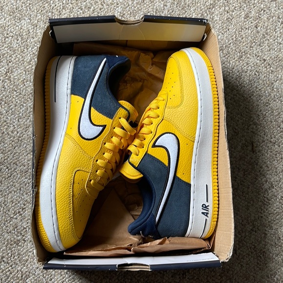 air force 1 mens size 10.5